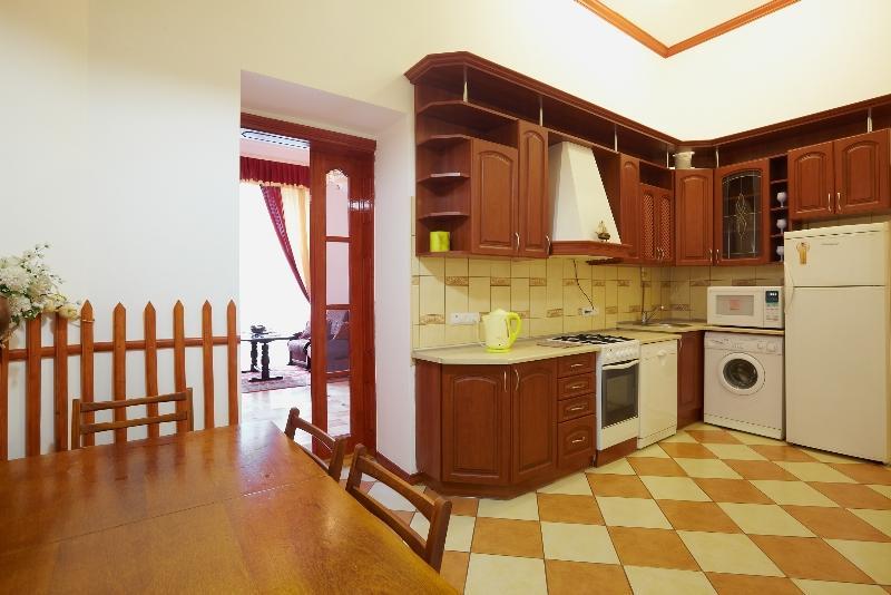 Apartments On Doroshenka 19 Lviv Luaran gambar